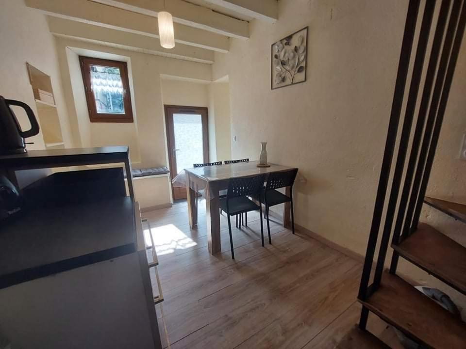 Petite Maison De Vacances En Cevennes Florac Eksteriør billede